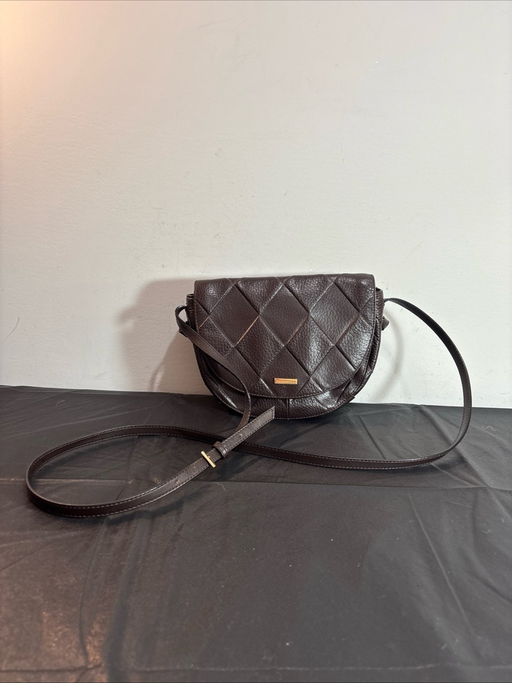 Tignanello Quilted Crossbody Bag in Dark Brown Vintage. 10/3